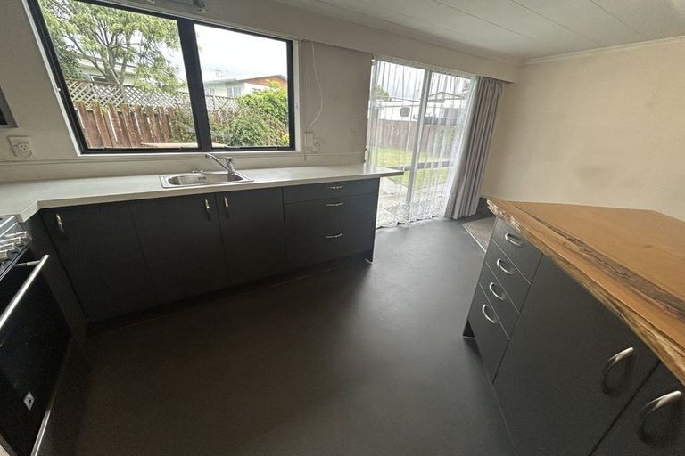 Photo of property in 49 Leicester Street, Stoke, Nelson, 7011