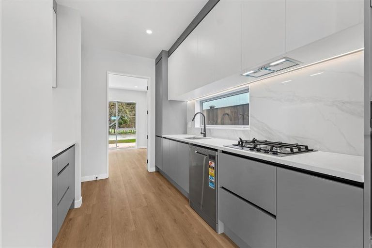 Photo of property in 23 Yellow Pear Lane, Karaka, 2578