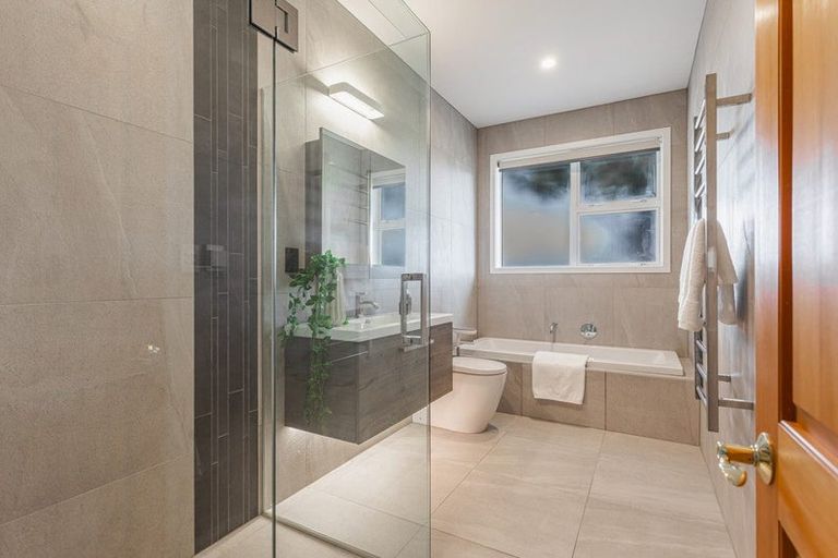 Photo of property in 4 Parlane Drive, Huapai, Kumeu, 0810