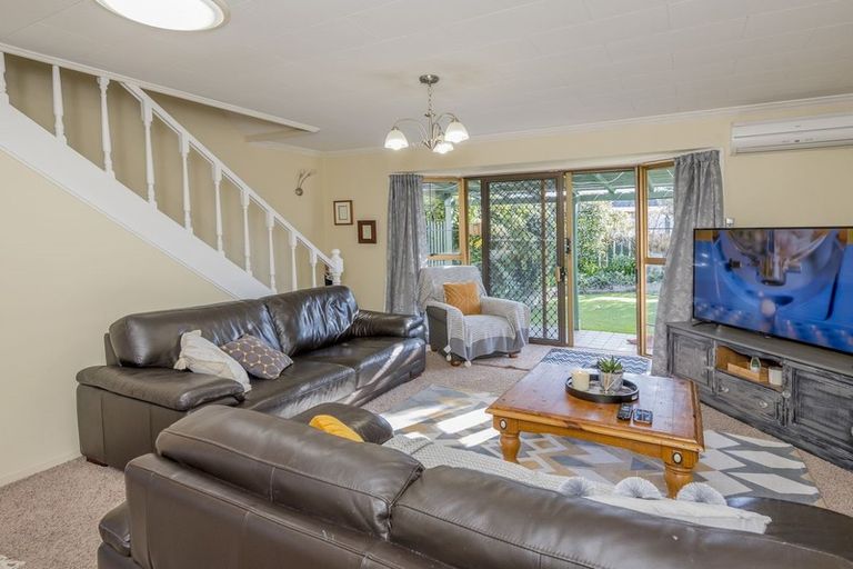 Photo of property in 41 Belvedere Avenue, Waikanae, 5036