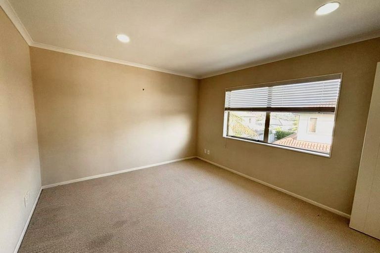 Photo of property in 4 Powercourt Drive, Flat Bush, Auckland, 2019