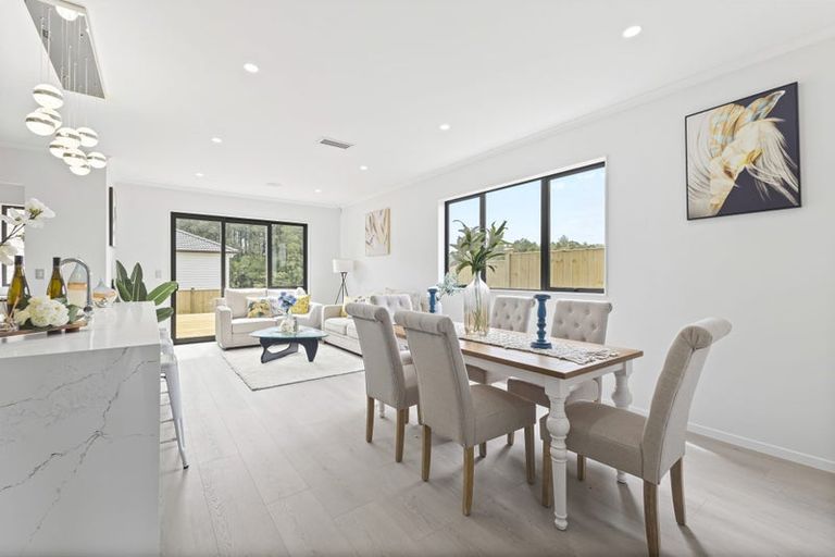 Photo of property in 5 Knockanara Drive, Flat Bush, Auckland, 2019