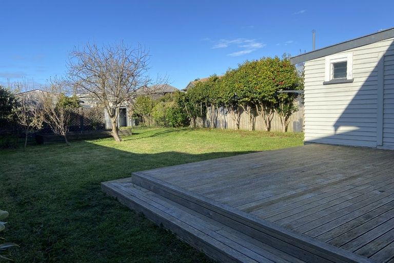 Photo of property in 16 Pilmuir Street, Hutt Central, Lower Hutt, 5010