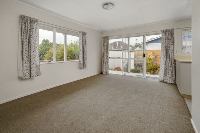 Photo of property in 1/99 Parkers Road, Tahunanui, Nelson, 7011