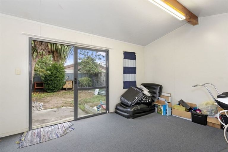 Photo of property in 146 Burwood Road, Burwood, Christchurch, 8083