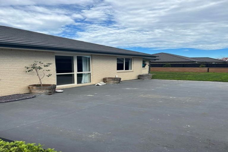 Photo of property in 301 Halswell Junction Road, Halswell, Christchurch, 8025