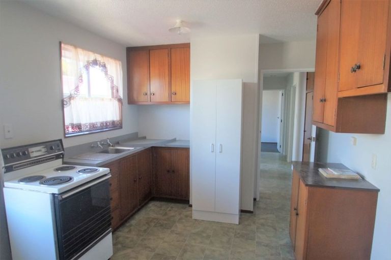 Photo of property in 2/58 Mathesons Road, Phillipstown, Christchurch, 8011