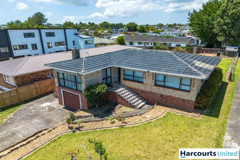 Photo of property in 64 Wyllie Road, Papatoetoe, Auckland, 2025