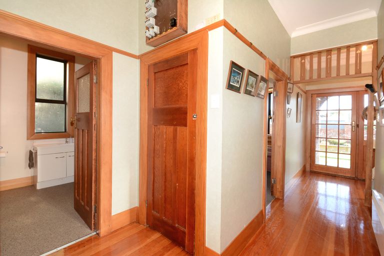 Photo of property in 44 Stirling Street, Andersons Bay, Dunedin, 9013