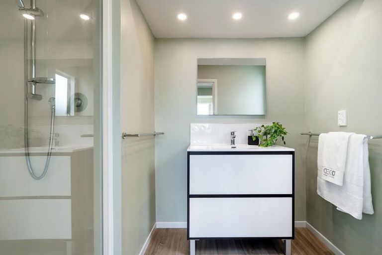 Photo of property in 5 Fallow Street, Browns Bay, Auckland, 0630