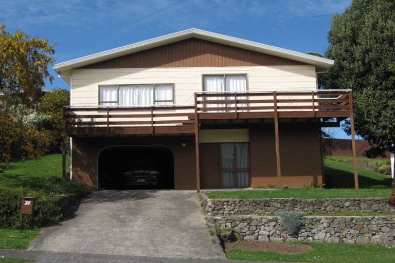 Photo of property in 11 Dunton Drive, Welcome Bay, Tauranga, 3112