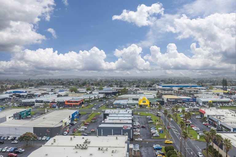 Photo of property in The Rennaissance, 13f/18 Ronwood Avenue, Manukau, Auckland, 2104