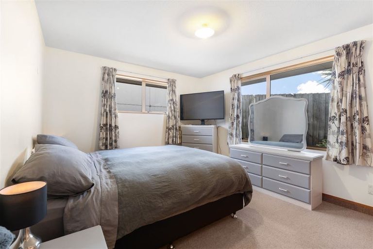 Photo of property in 267a Lake Terrace Road, Shirley, Christchurch, 8061