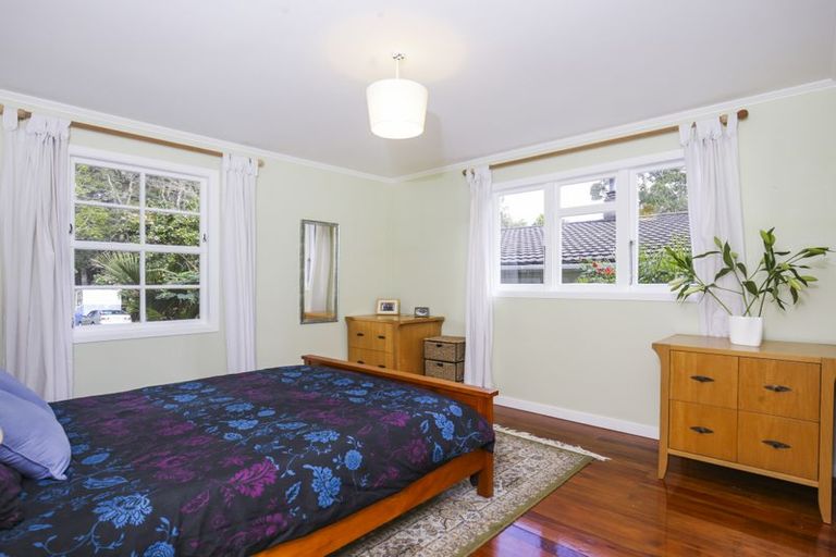 Photo of property in 68 Waima Crescent, Titirangi, Auckland, 0604