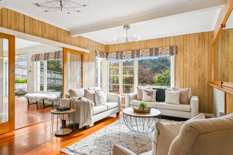 Photo of property in 307 Karori Road, Karori, Wellington, 6012