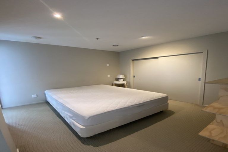 Photo of property in Trinity Apartments, 409/19 College Street, Te Aro, Wellington, 6011