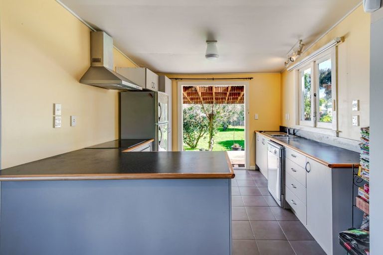 Photo of property in 39 Mcgreevy Street, Waipawa, 4210