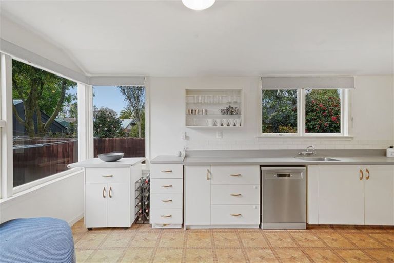 Photo of property in 22 Cullahill Street, Harewood, Christchurch, 8051