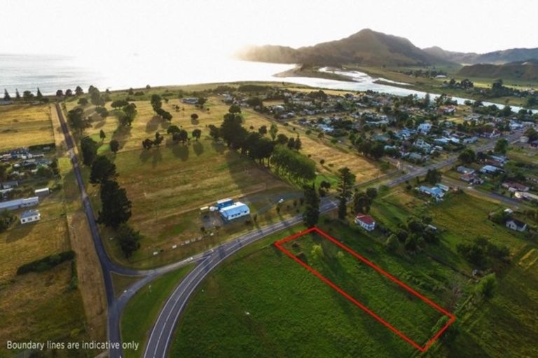 Photo of property in 7 Cook Street, Tolaga Bay, 4077