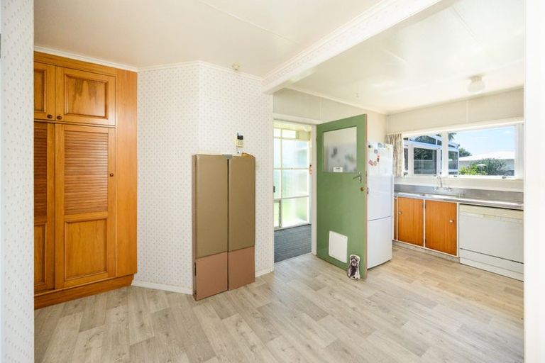 Photo of property in 17 Paisley Street, Awapuni, Palmerston North, 4412