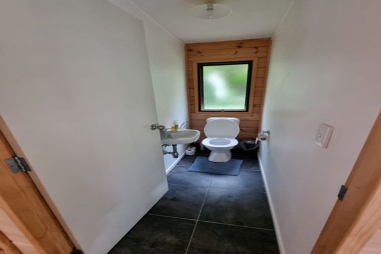 Photo of property in 5 Waihirere Drive, Tuateawa, Coromandel, 3583