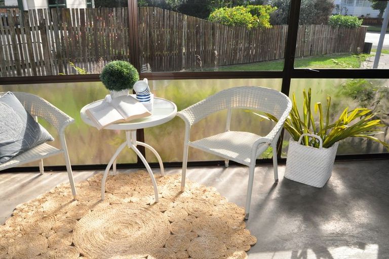 Photo of property in 69 Apollo Parade, Milson, Palmerston North, 4414