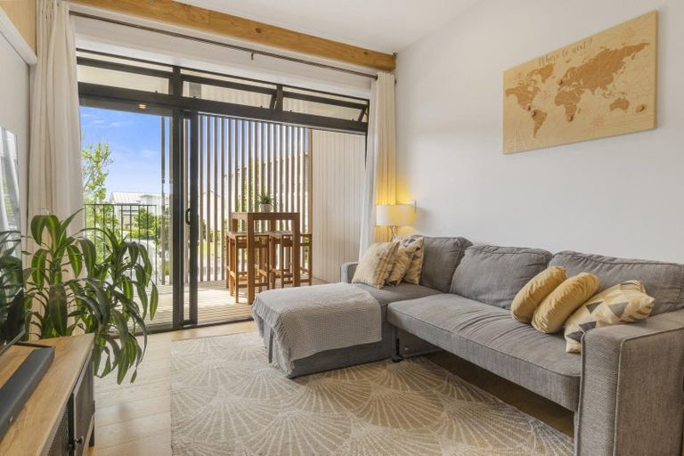 Photo of property in 6/167 Hobsonville Point Road, Hobsonville, Auckland, 0616