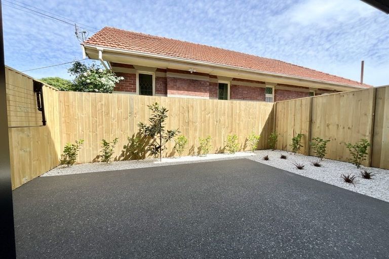 Photo of property in 2/15 Southey Street, Sydenham, Christchurch, 8023