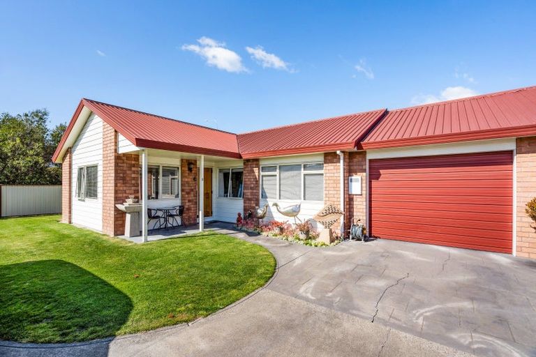 Photo of property in 2/166 Guppy Road, Taradale, Napier, 4112