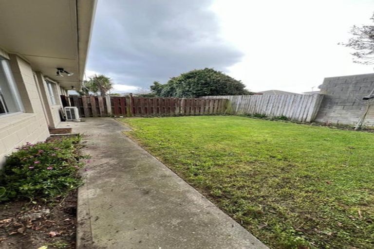 Photo of property in 2/127 Southampton Street, Sydenham, Christchurch, 8023