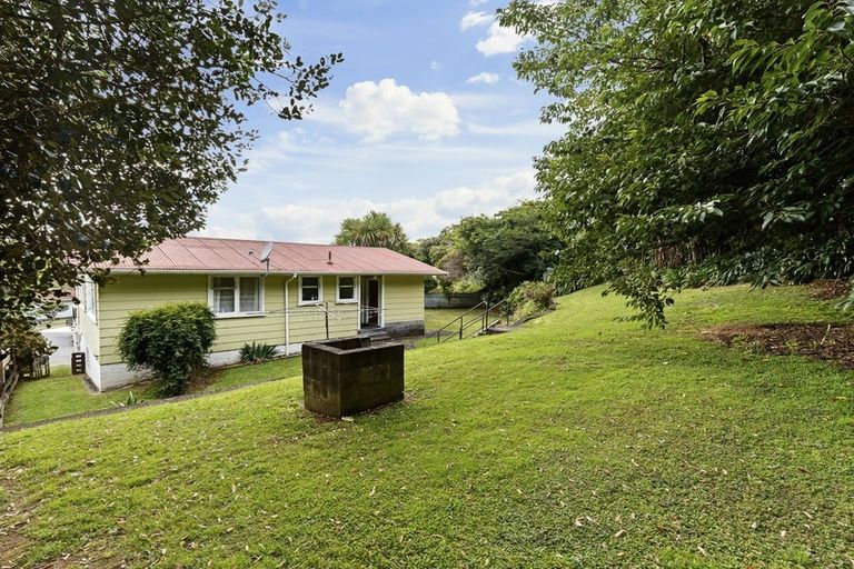Photo of property in 7 Granby Place, Westown, New Plymouth, 4310