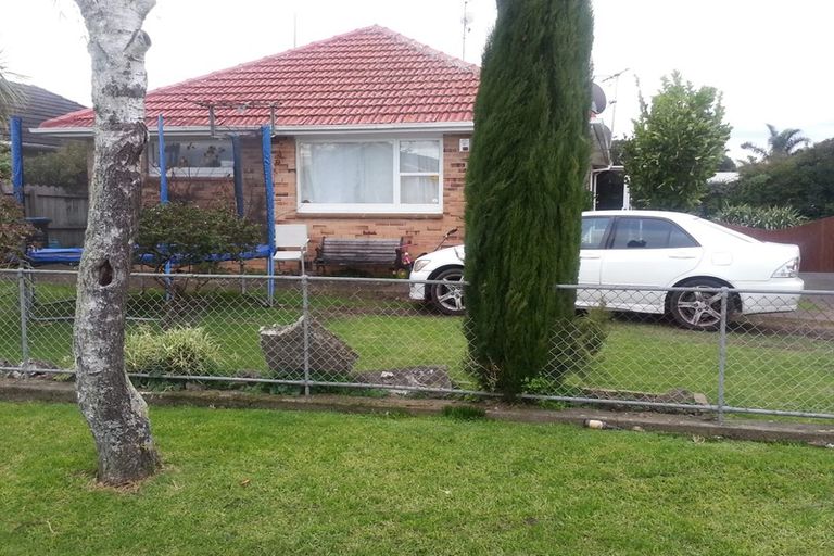 Photo of property in 1/24 Harris Road, Mount Wellington, Auckland, 1051