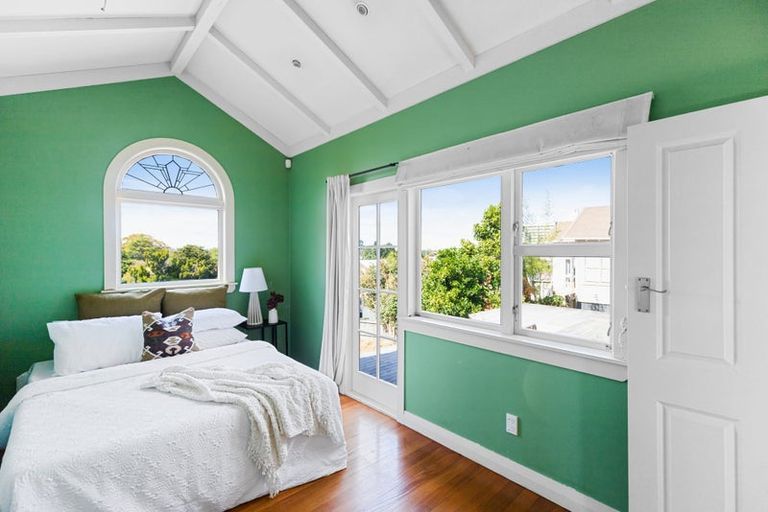 Photo of property in 105 Pembroke Street, Hamilton Lake, Hamilton, 3204