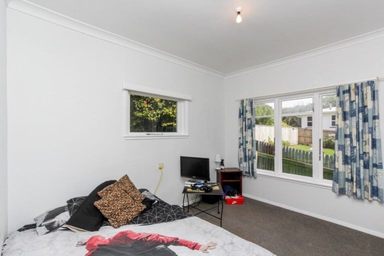 Photo of property in 219 Powderham Street, New Plymouth, 4310