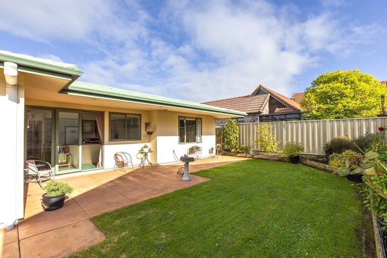 Photo of property in 11b Bedford Terrace, Waipukurau, 4200