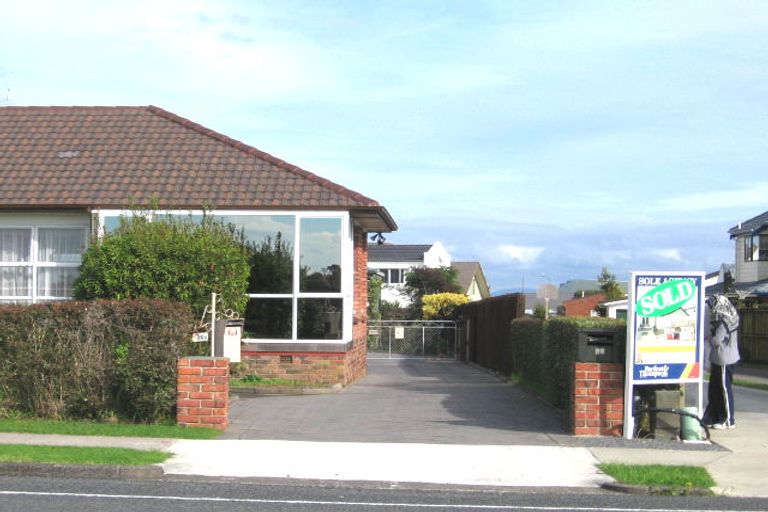 Photo of property in 2/39 Macleans Road, Bucklands Beach, Auckland, 2012