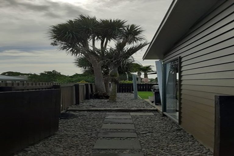 Photo of property in 24 Awatapu Drive, Whakatane, 3120