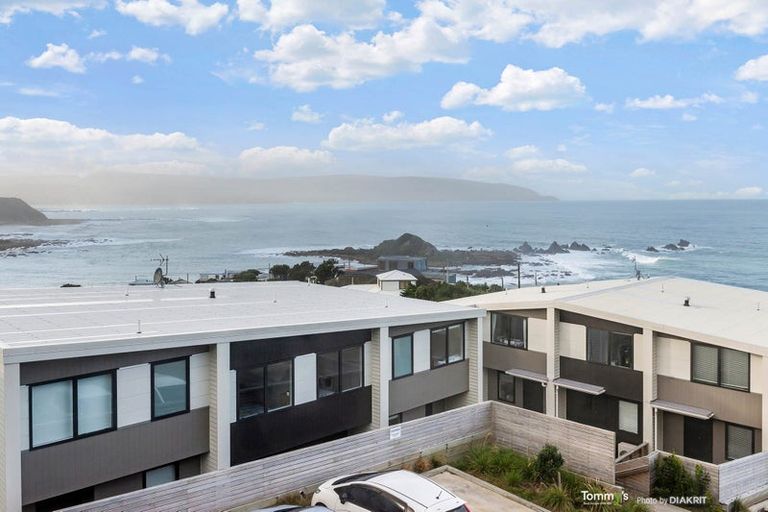 Photo of property in 16/52 High Street, Island Bay, Wellington, 6023