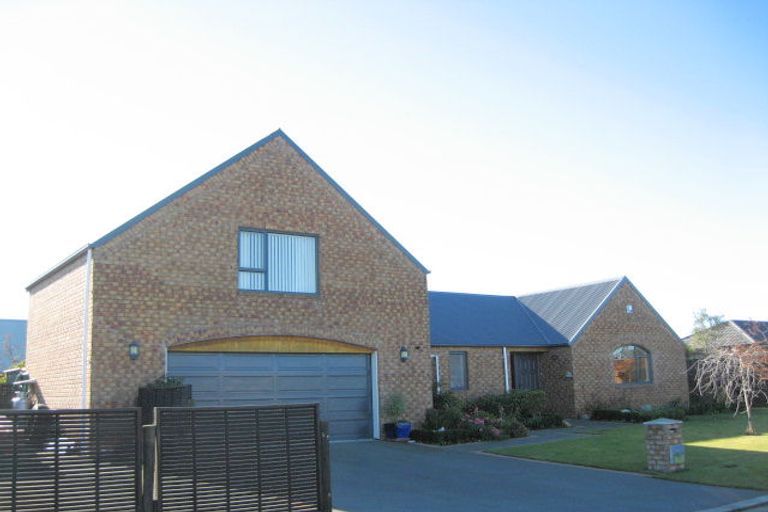 Photo of property in 5 Riegler Place, Belfast, Christchurch, 8051