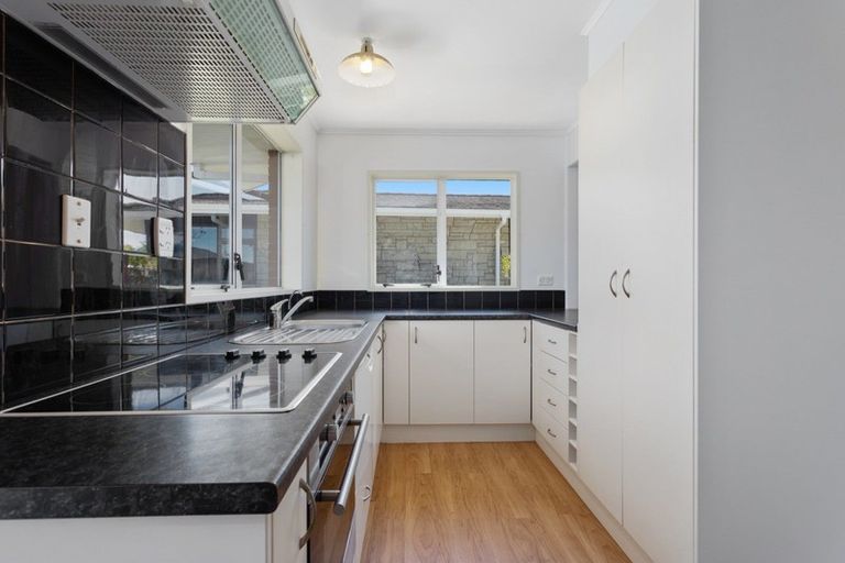 Photo of property in 2/1 Noel Mills Place, Whakatane, 3120