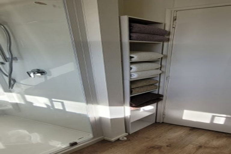 Photo of property in 74b Barrett Street, Westown, New Plymouth, 4310