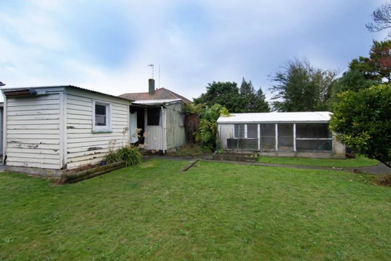 Photo of property in 10 Belfast Place, Roslyn, Palmerston North, 4414