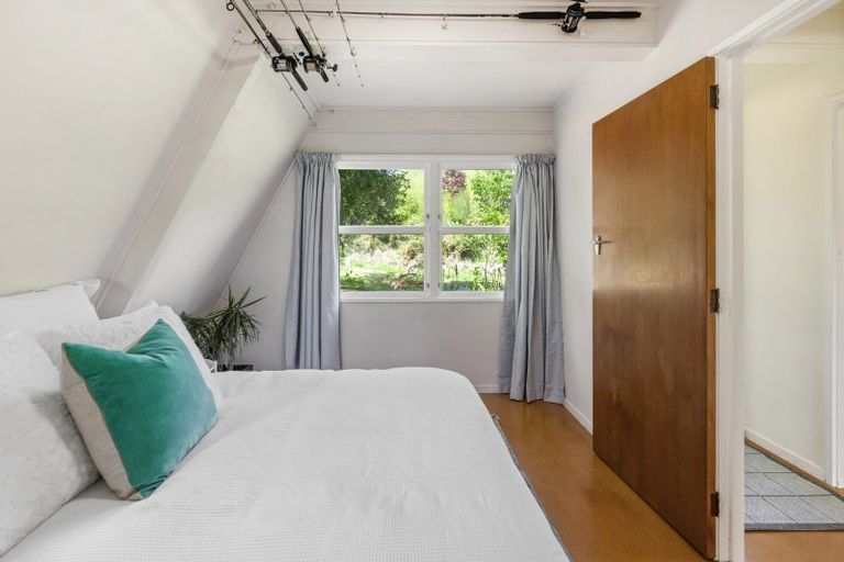 Photo of property in 7 Pearce Place, Kinloch, Taupo, 3377