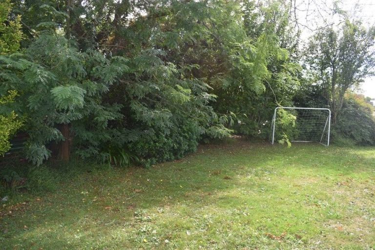 Photo of property in 75 Victoria Street, Carterton, 5713