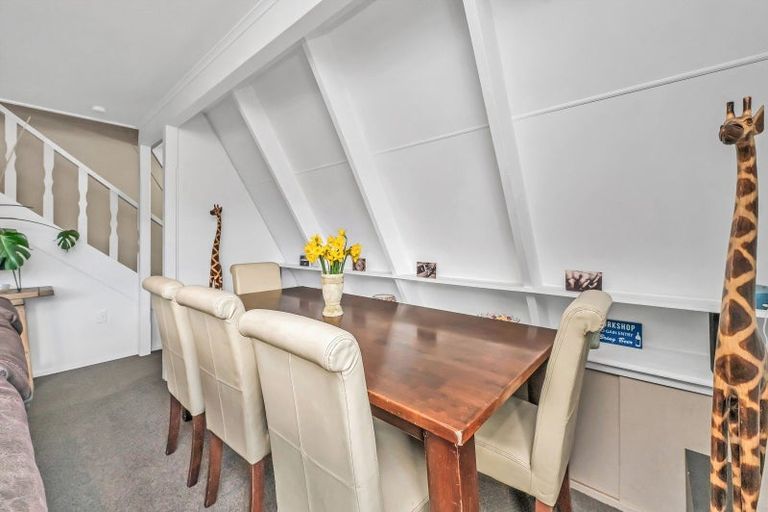 Photo of property in 24 Torlesse Crescent, Darfield, 7510