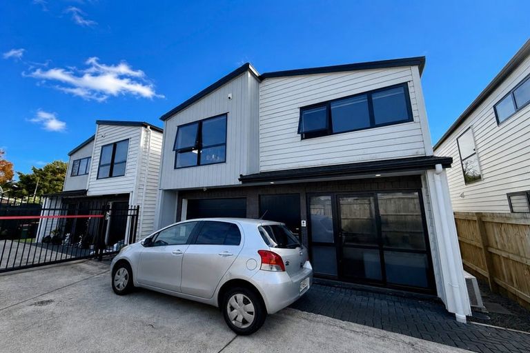 Photo of property in 6d Christmas Road, Manurewa, Auckland, 2102