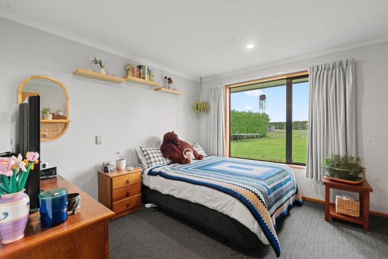 Photo of property in 154 Myross Road, Myross Bush, Invercargill, 9876