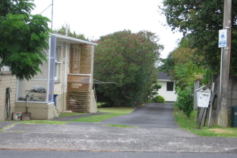 Photo of property in 2/203 Sunnynook Road, Wairau Valley, Auckland, 0627
