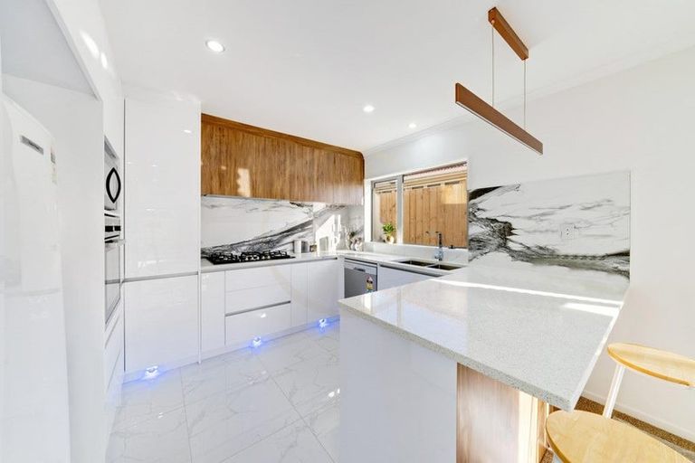 Photo of property in 39 Sunnyside Crescent, Papatoetoe, Auckland, 2025