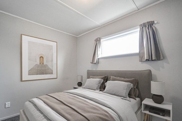 Photo of property in 52 Folkestone Drive, Flaxmere, Hastings, 4120